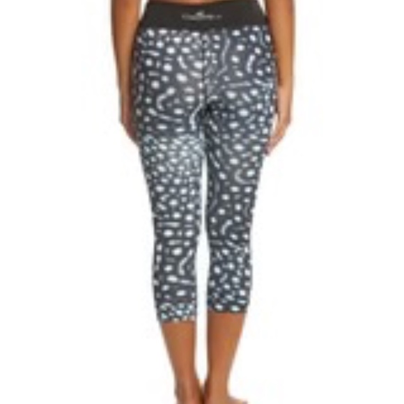 DISCONTINUED Women's Ocean Ramsey 8oz. Whale Shark Print Sport Capri - Picture 4 of 8